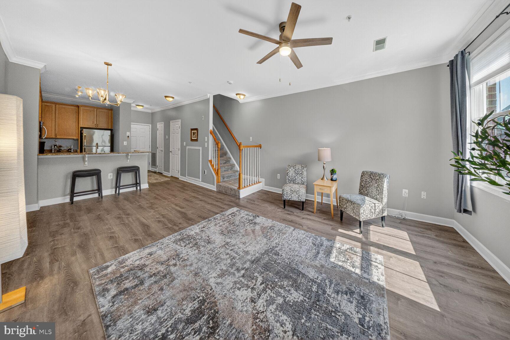 KING FARM VILLAGE - Residential