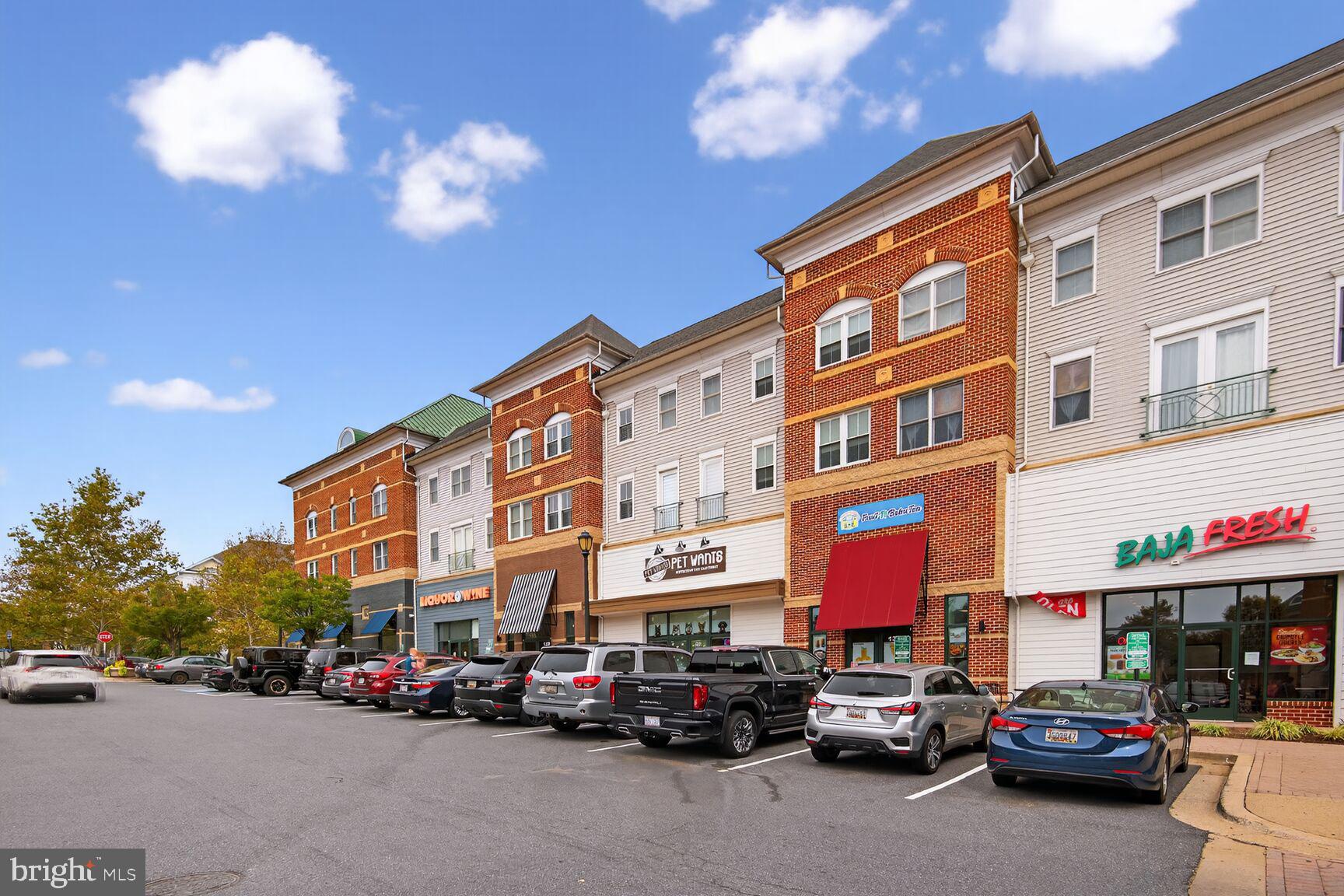 KING FARM VILLAGE - Residential