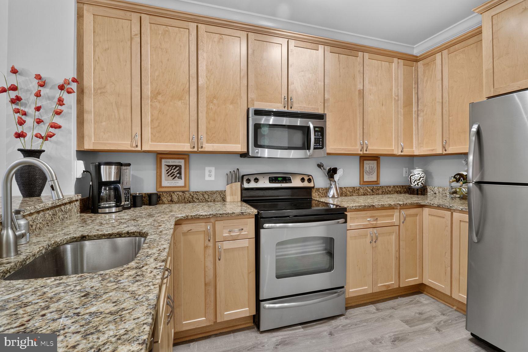 801 PLEASANT DRIVE 80114