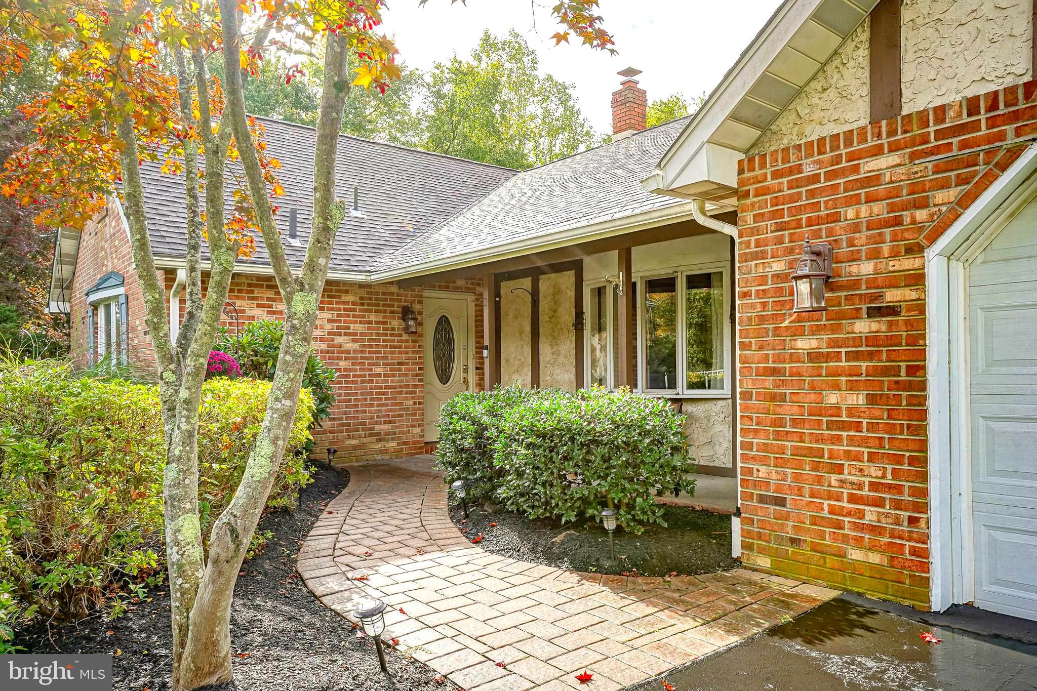 142 MAIN ROAD