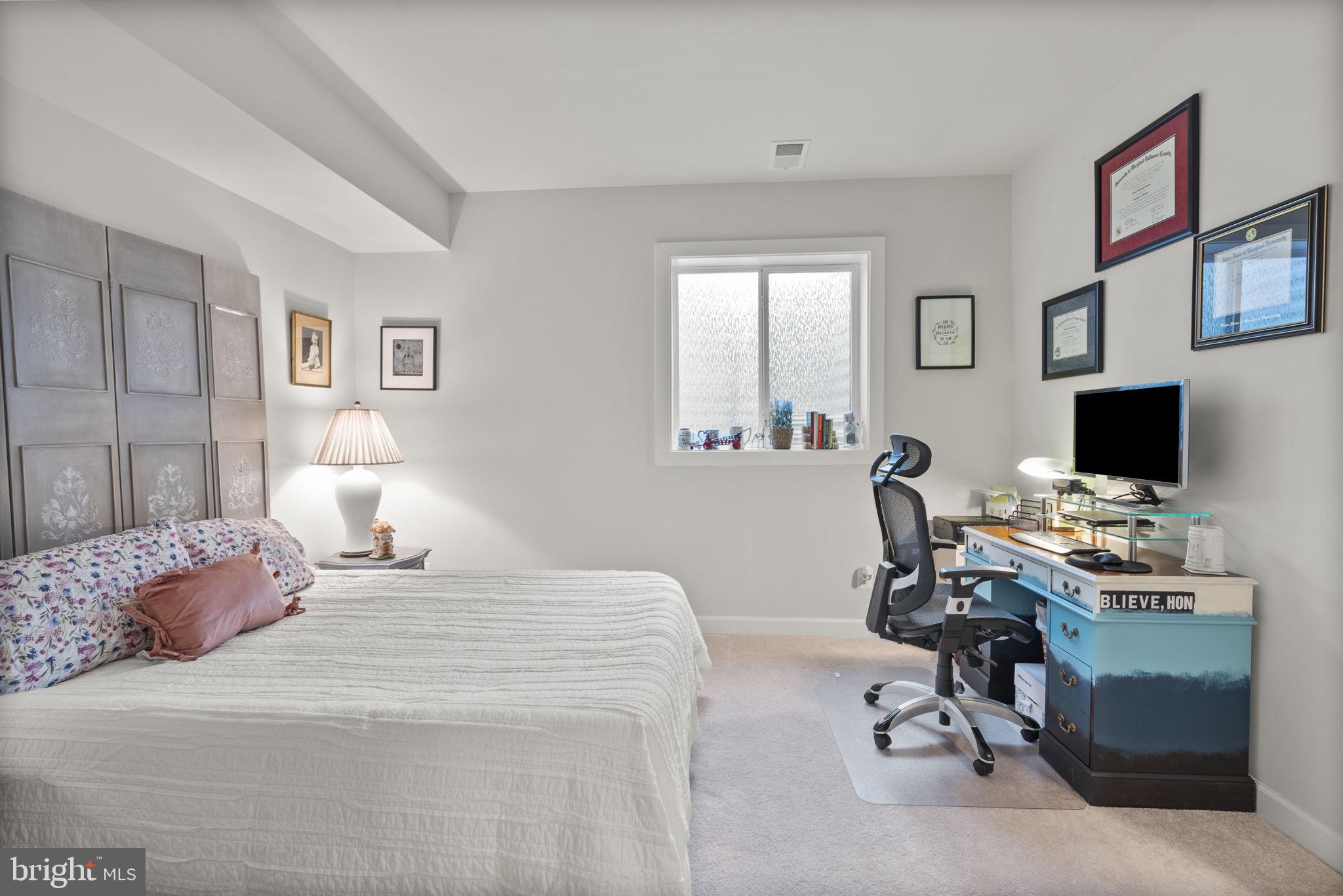 GREENLEIGH AT CROSSROADS - Residential Lease