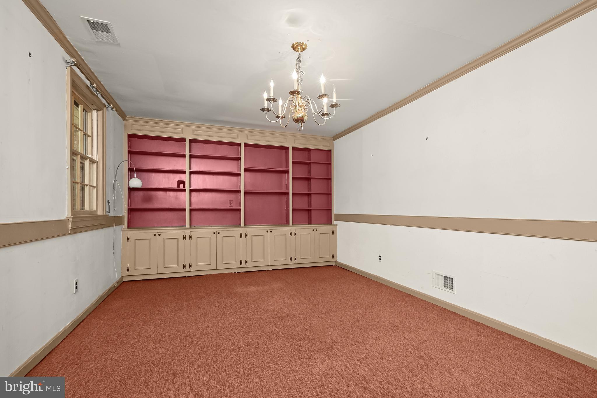 RIVER FALLS - Residential