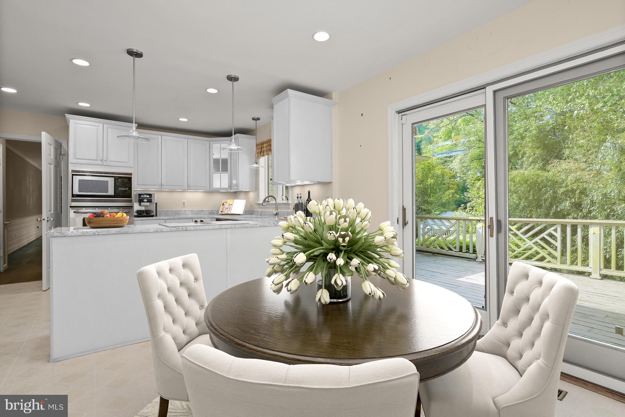 RIVER FALLS - Residential