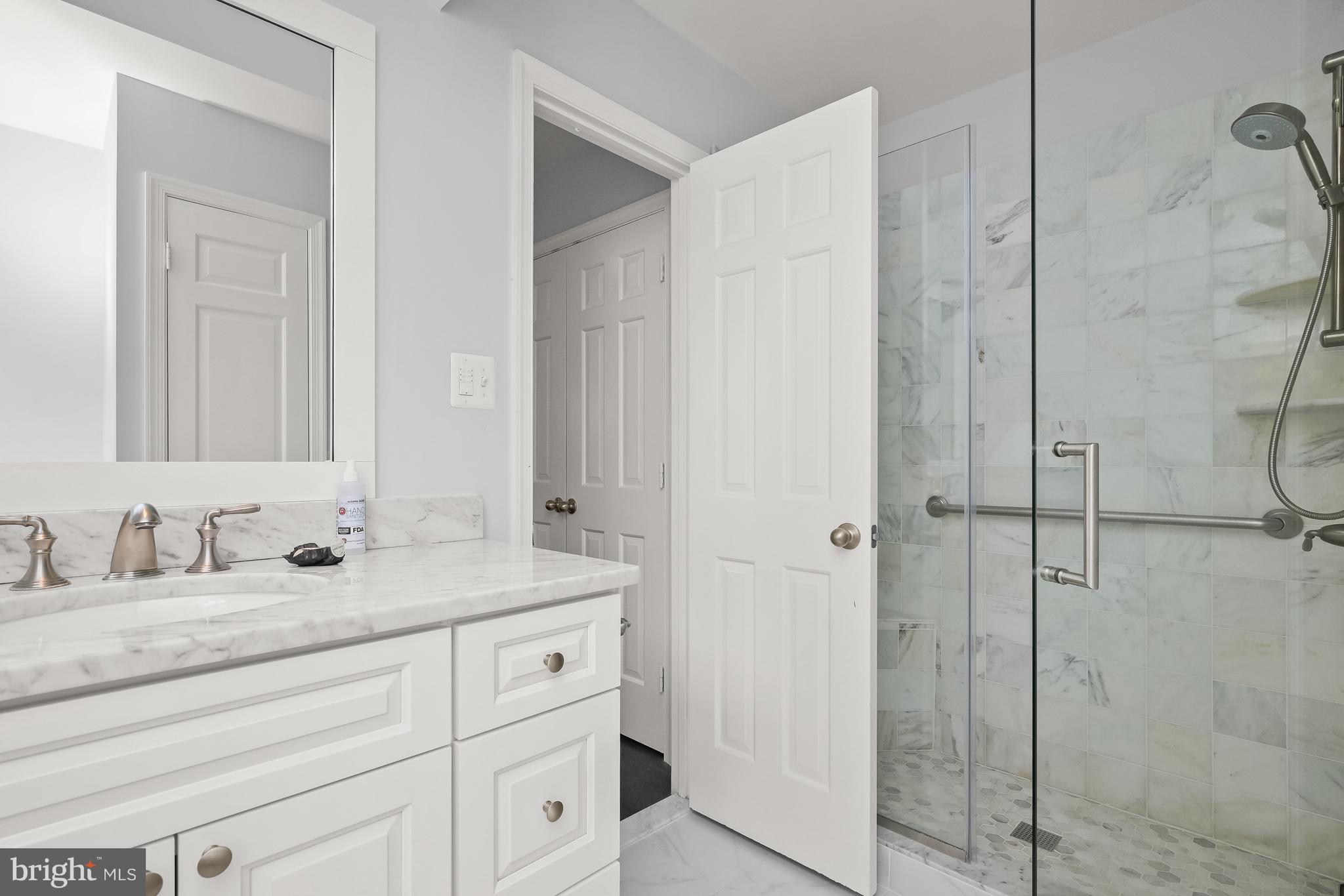 RIVER FALLS - Residential