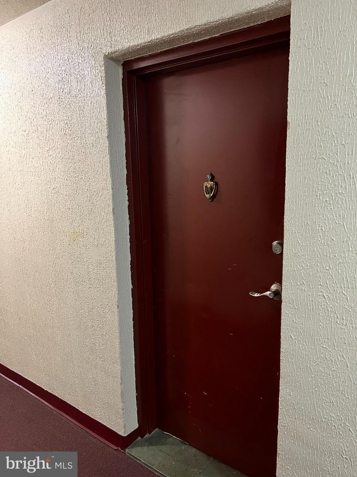 PRESIDENTIAL PARK - Residential Lease