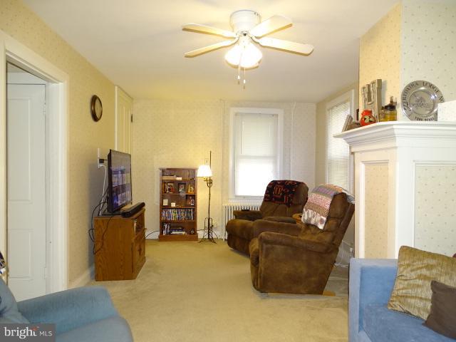 WINDSOR BORO - Residential
