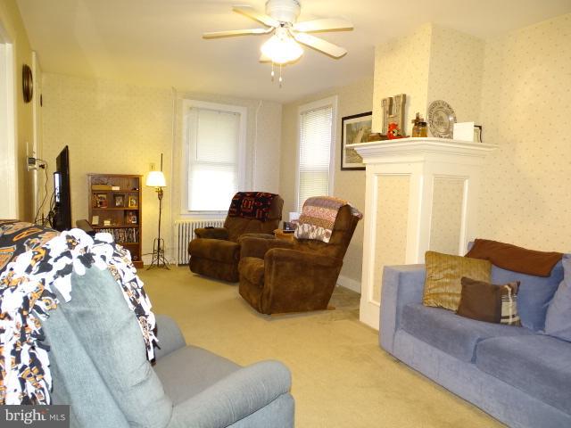 WINDSOR BORO - Residential