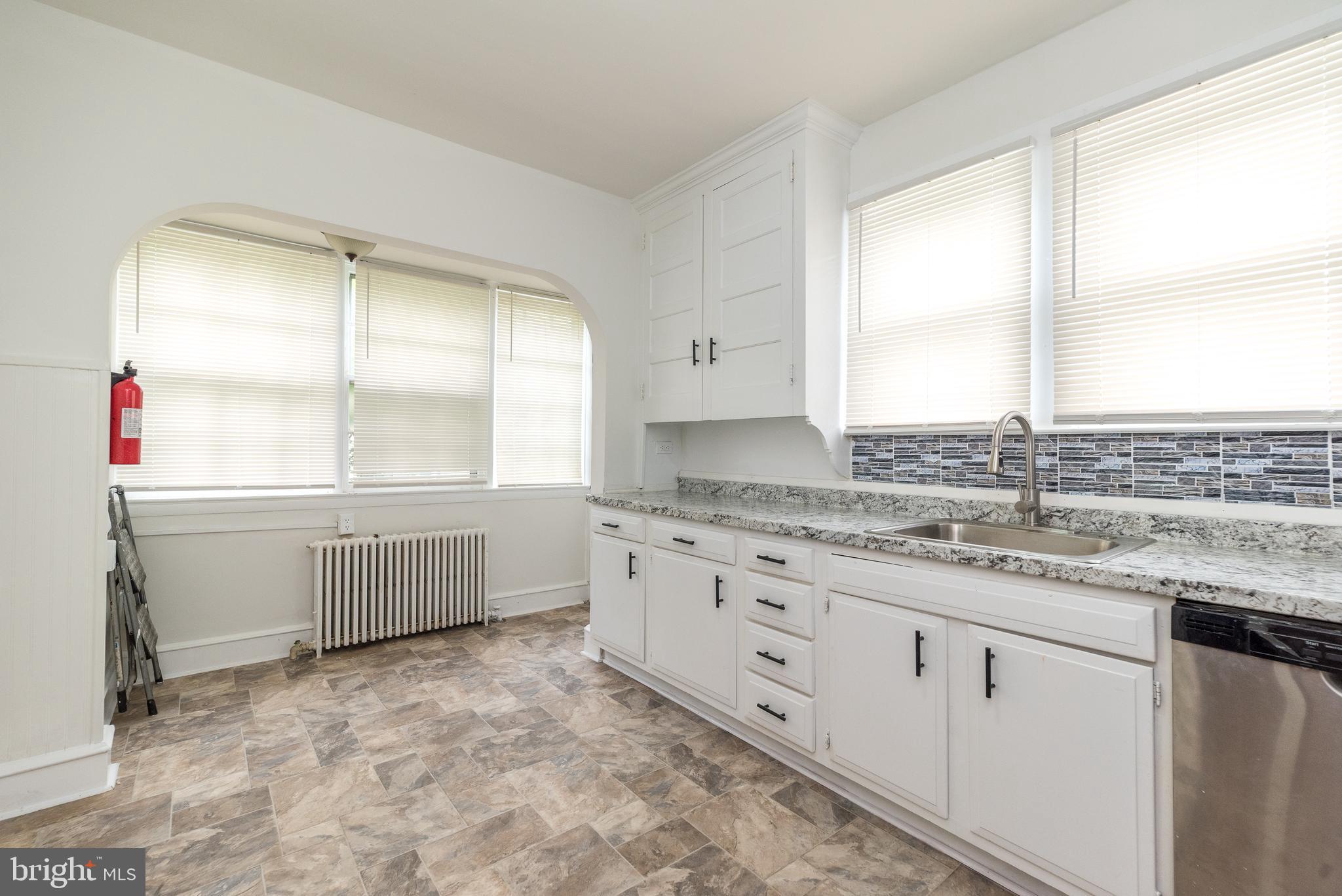 POTTSTOWN - Residential