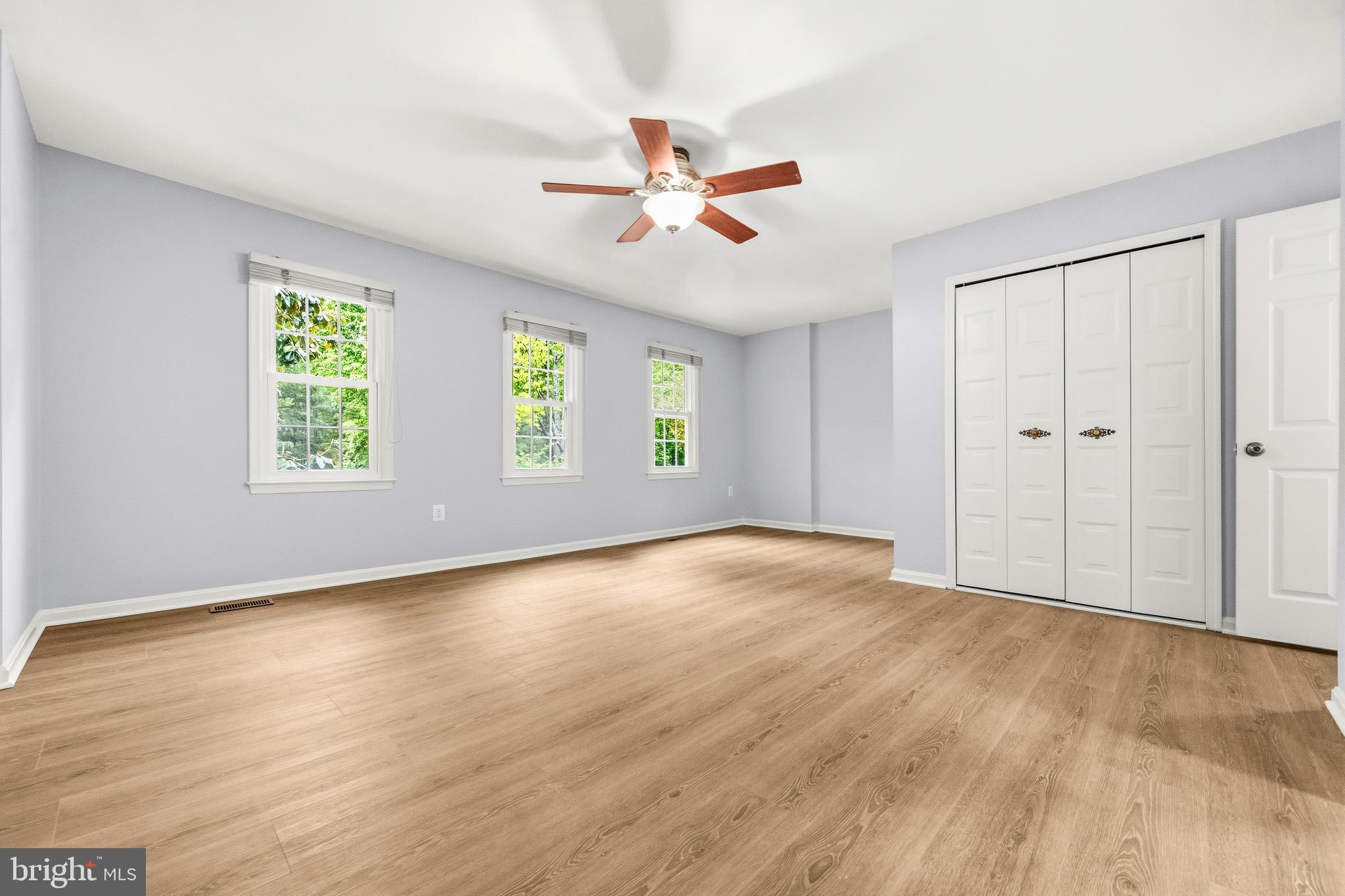 RESTON - Residential