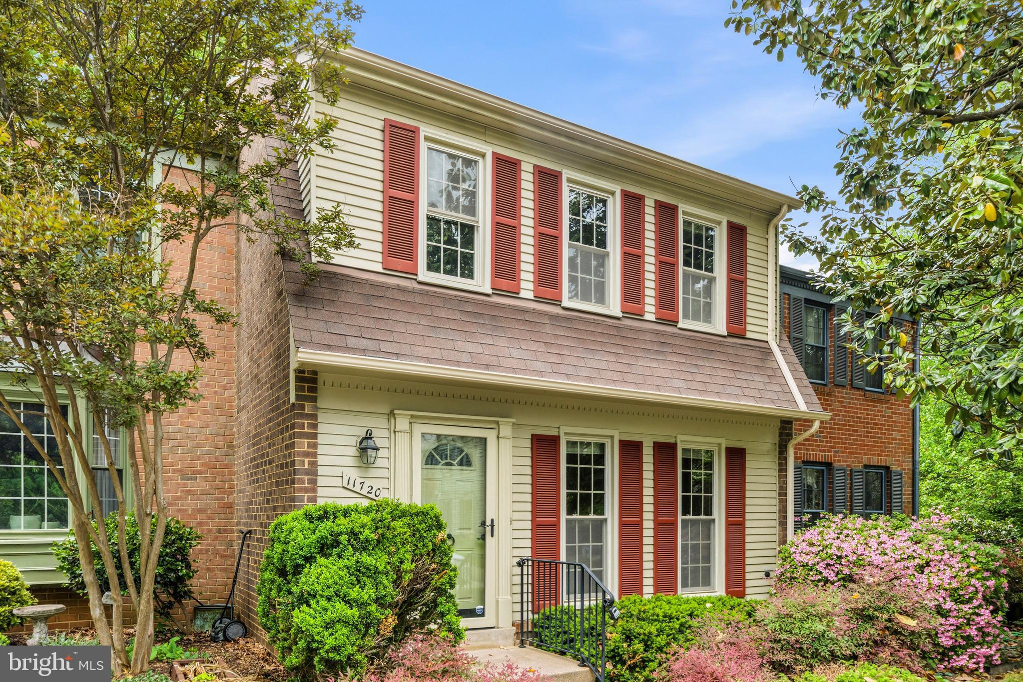 RESTON - Residential