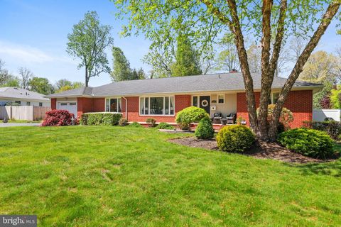 19 DIANE DRIVE EWING NJ 08628