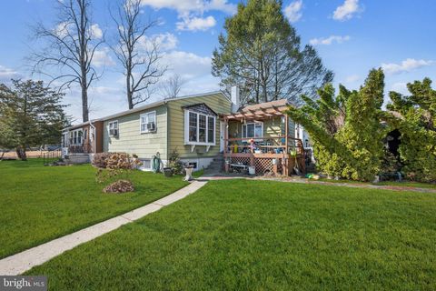 Homes For Sale - 1105 Huntington Avenue<br/> GLENDORA, NJ 08029