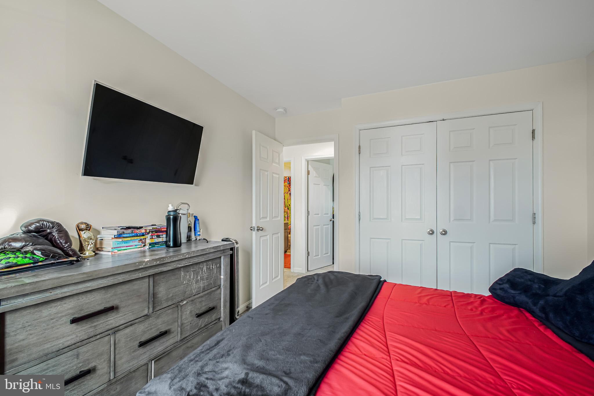 NEW POST ON THE RAPPAHANNOCK - Residential