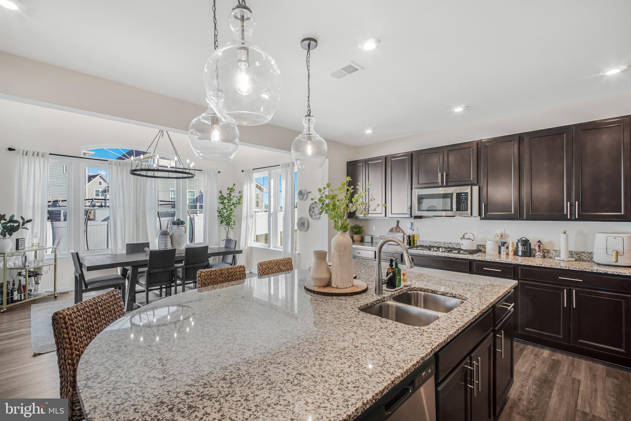 NEW POST ON THE RAPPAHANNOCK - Residential