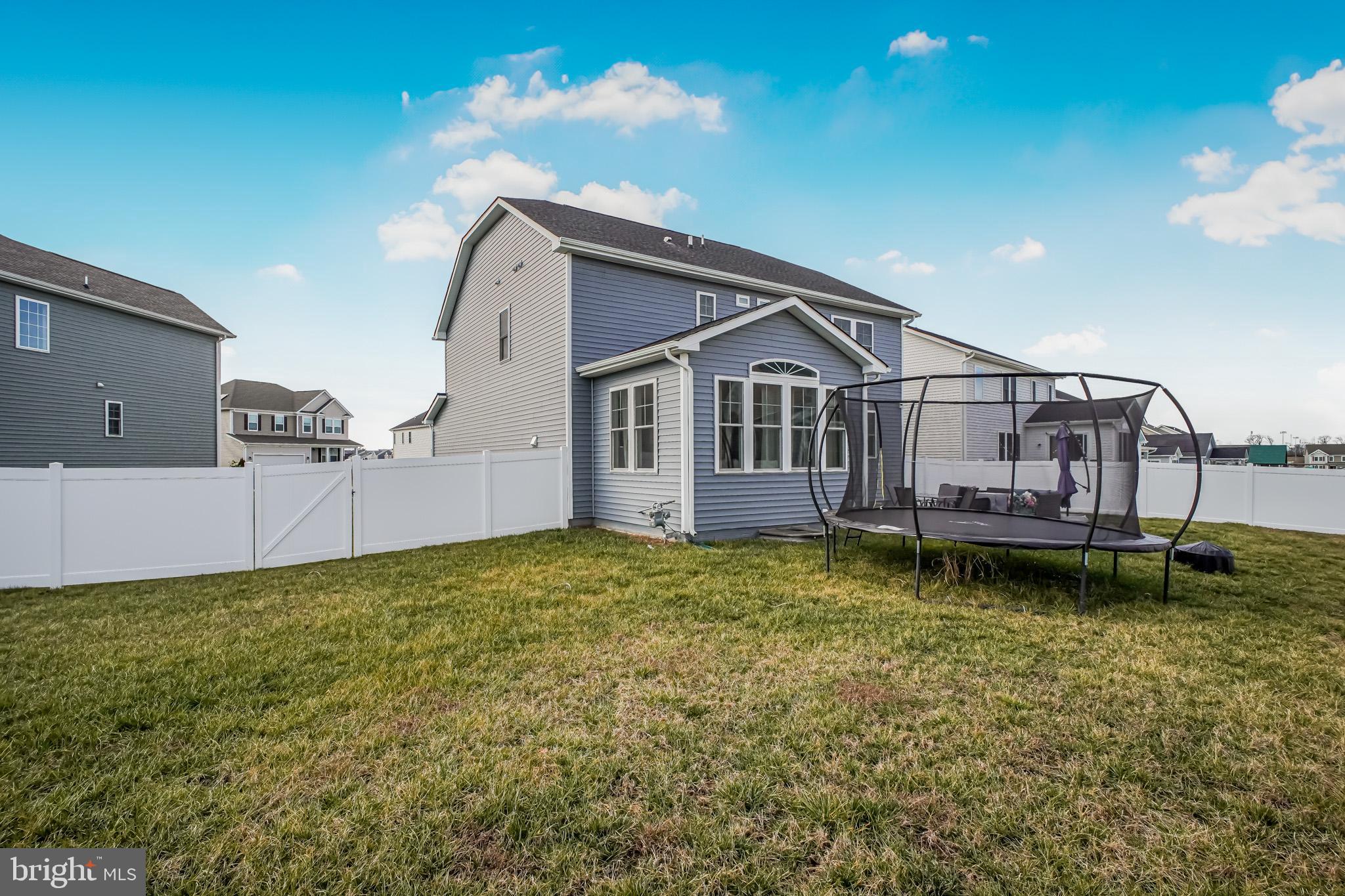 NEW POST ON THE RAPPAHANNOCK - Residential