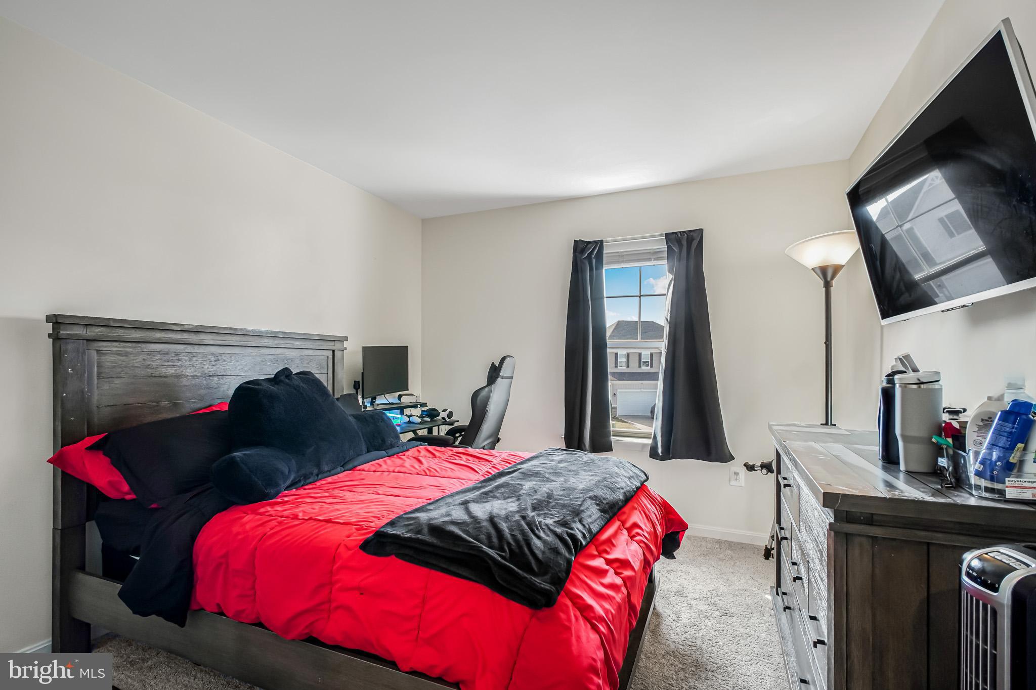 NEW POST ON THE RAPPAHANNOCK - Residential