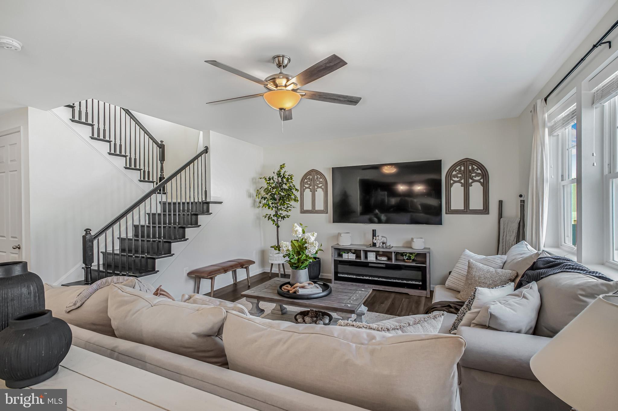 NEW POST ON THE RAPPAHANNOCK - Residential