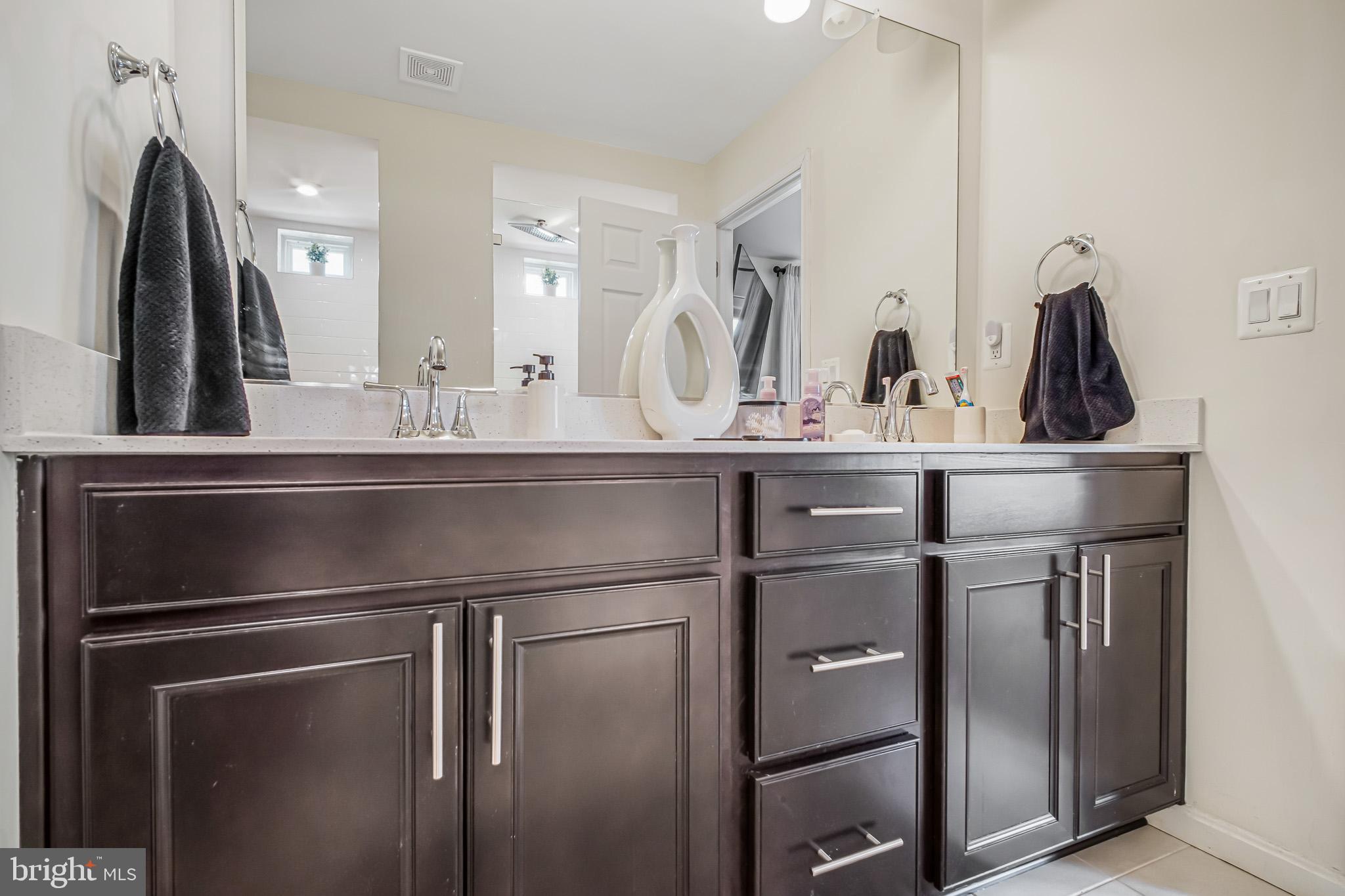 NEW POST ON THE RAPPAHANNOCK - Residential