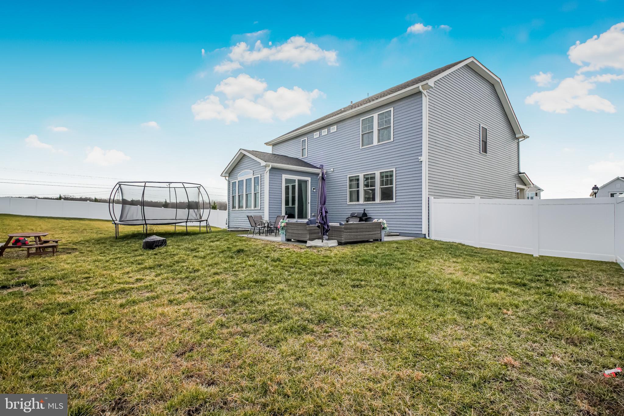 NEW POST ON THE RAPPAHANNOCK - Residential