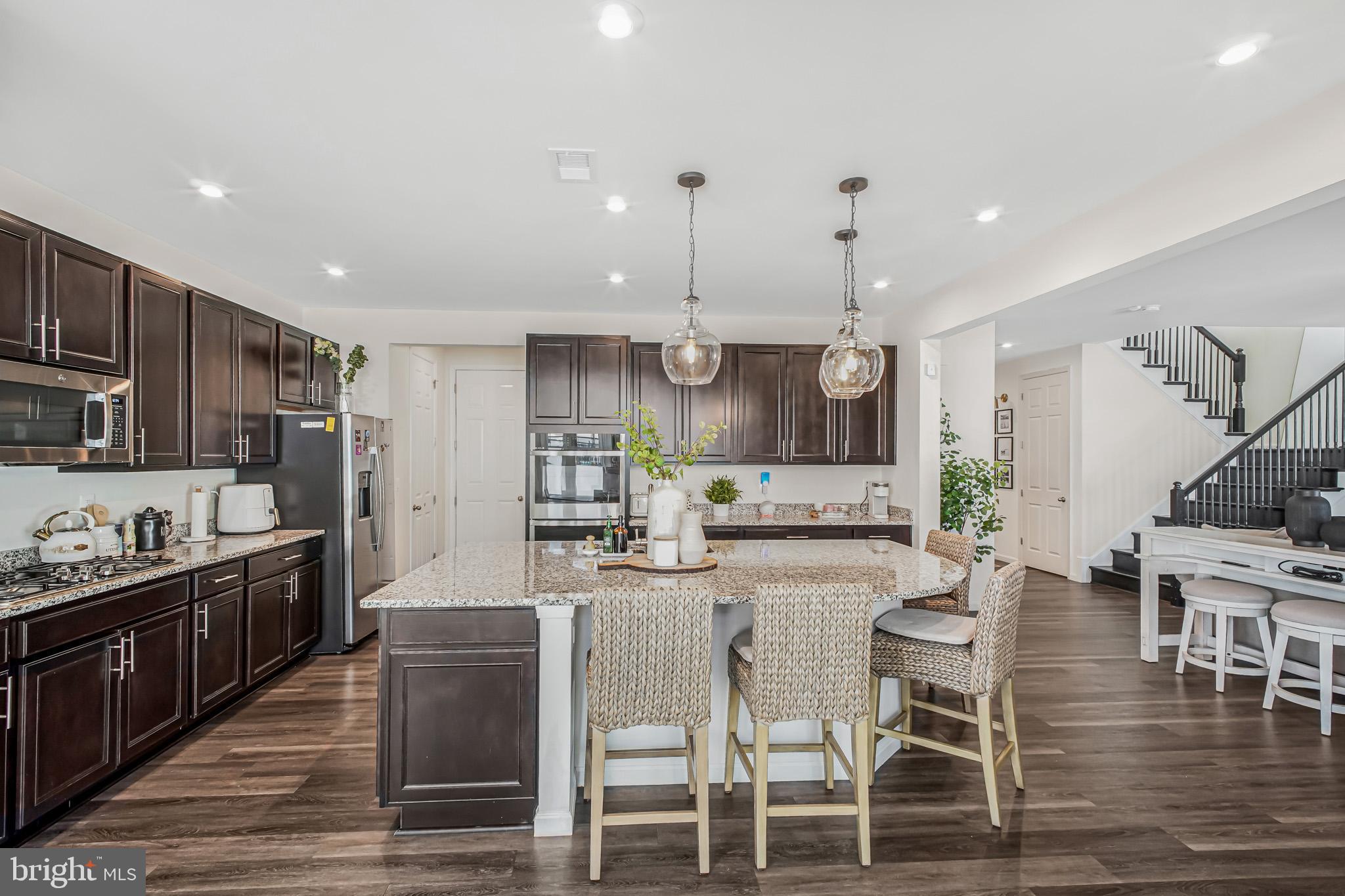 NEW POST ON THE RAPPAHANNOCK - Residential