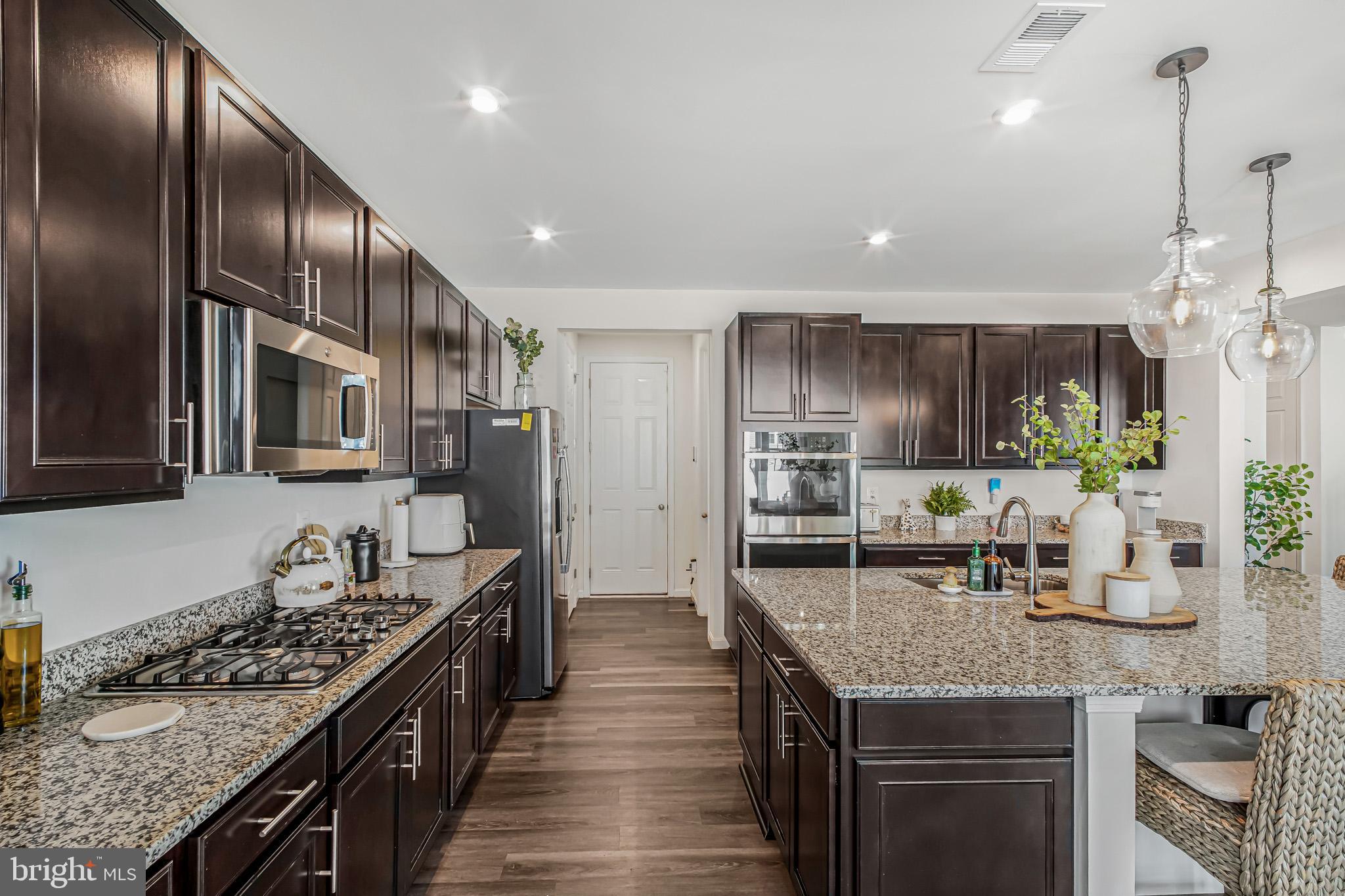 NEW POST ON THE RAPPAHANNOCK - Residential