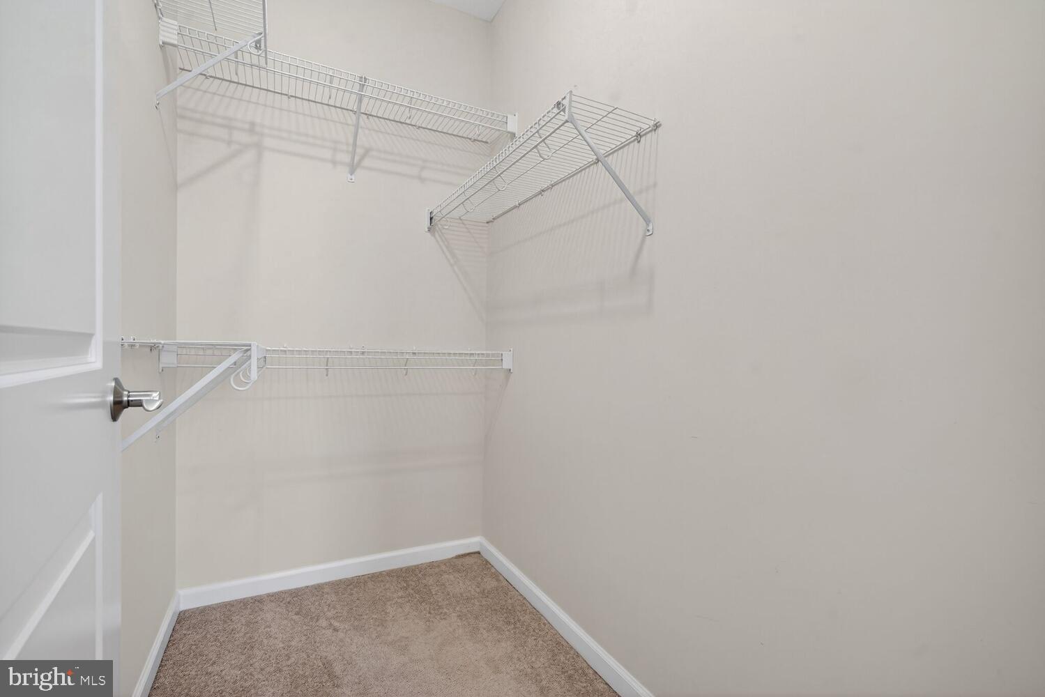 SPECTRUM CONDO - Residential