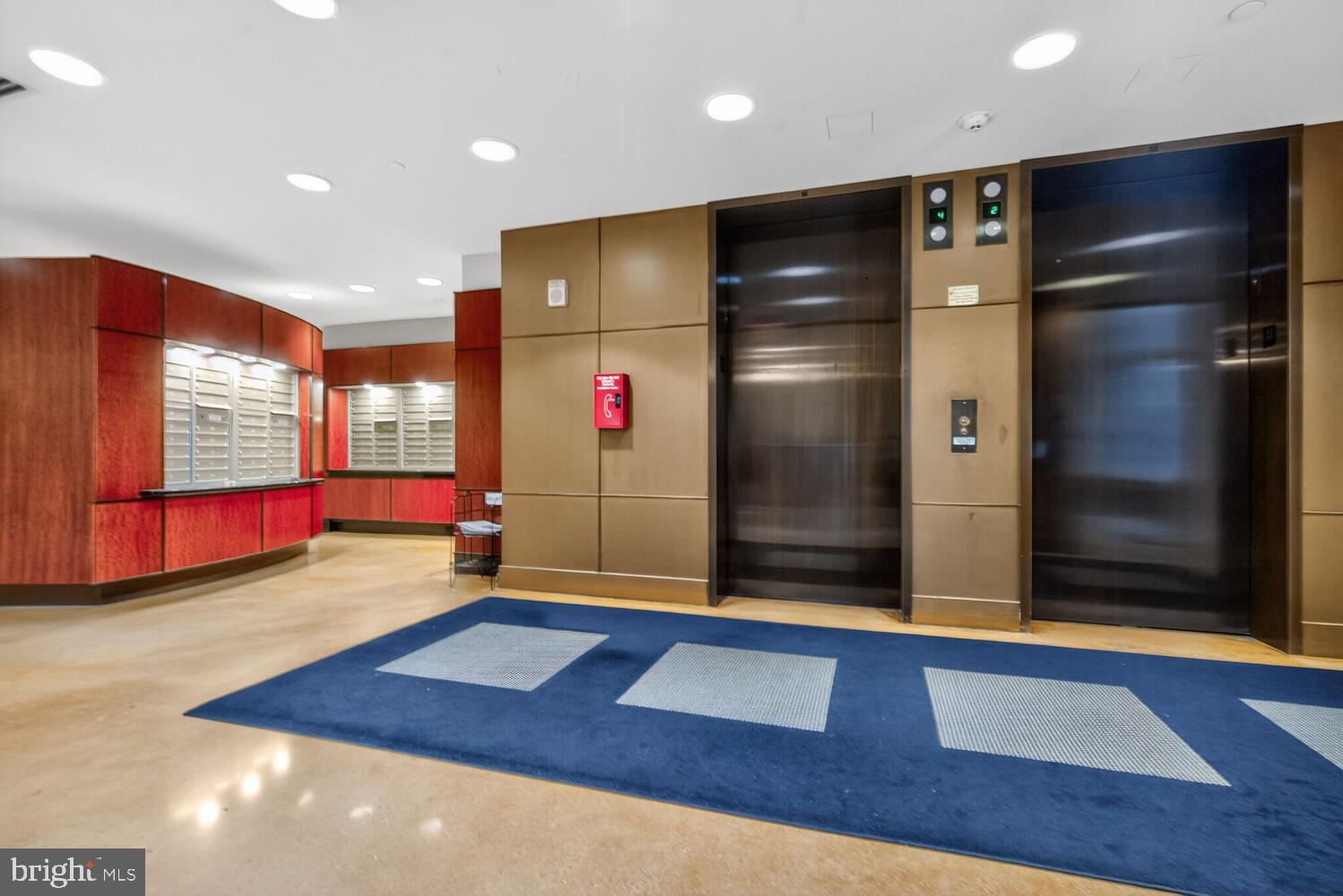 SPECTRUM CONDO - Residential