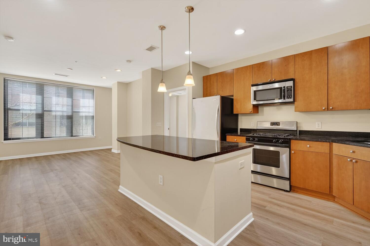 SPECTRUM CONDO - Residential