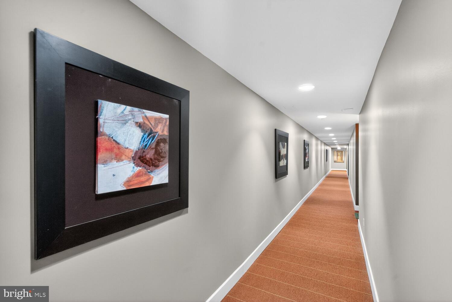 SPECTRUM CONDO - Residential