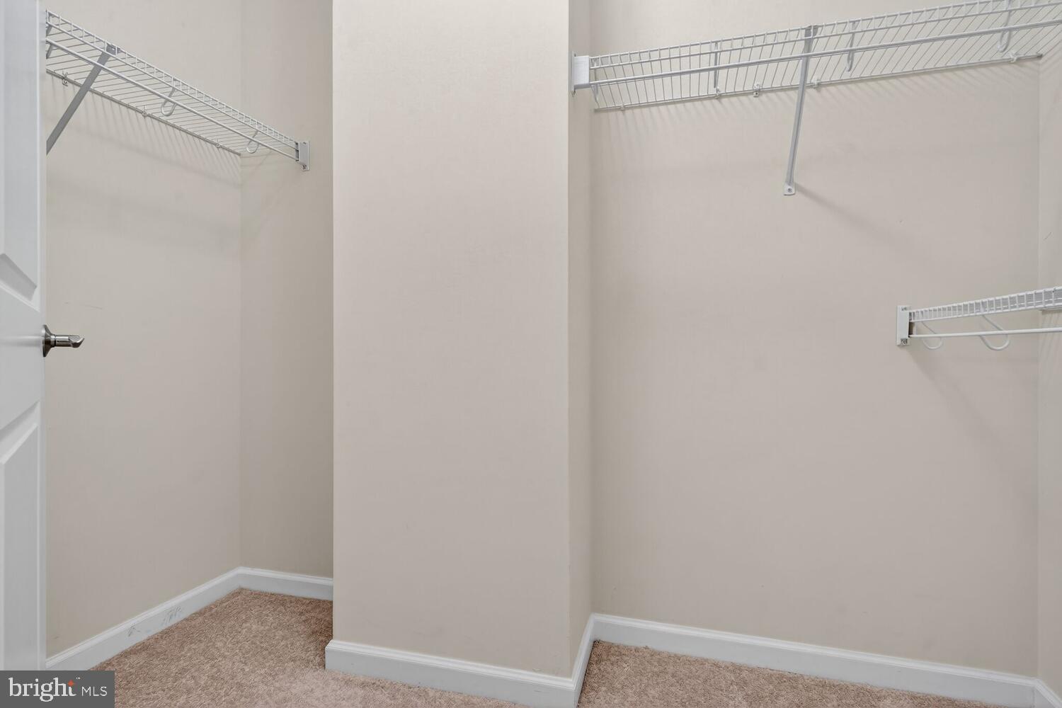 SPECTRUM CONDO - Residential