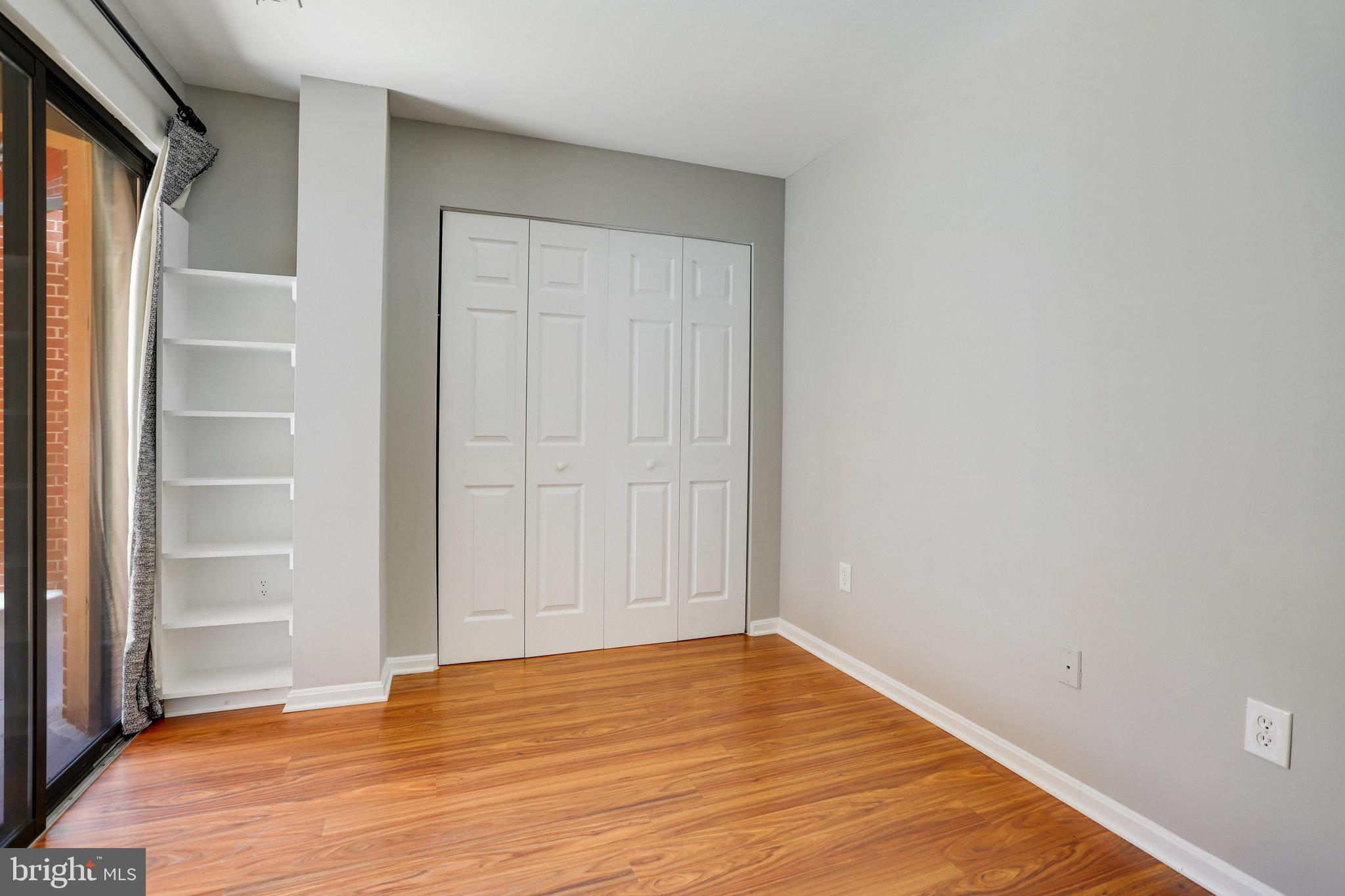 SUMMERWALK - Residential Lease