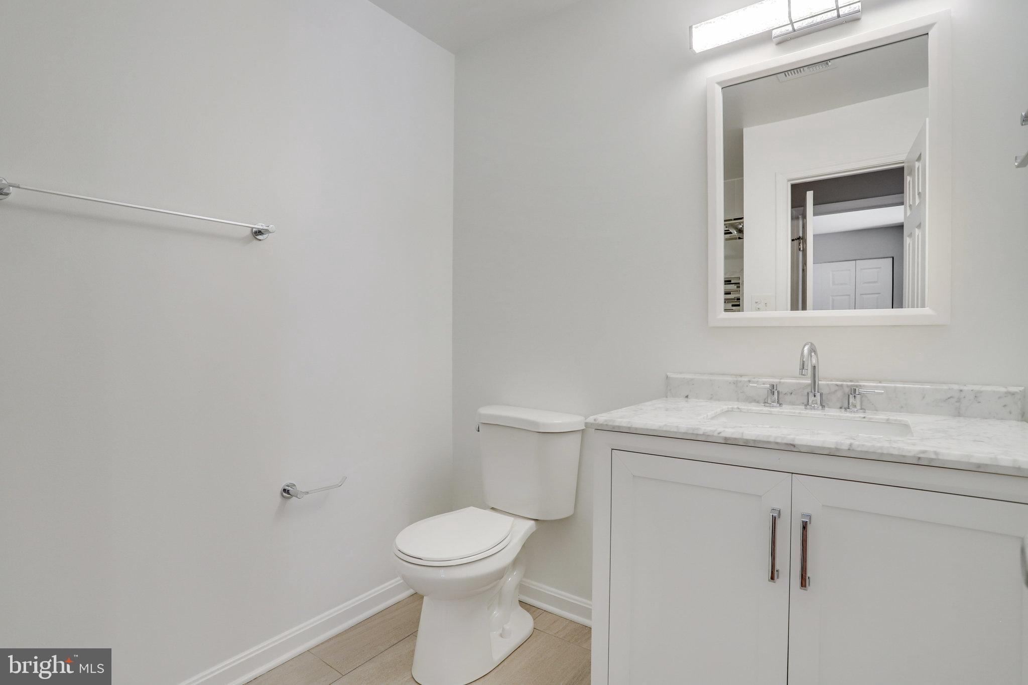 SUMMERWALK - Residential Lease