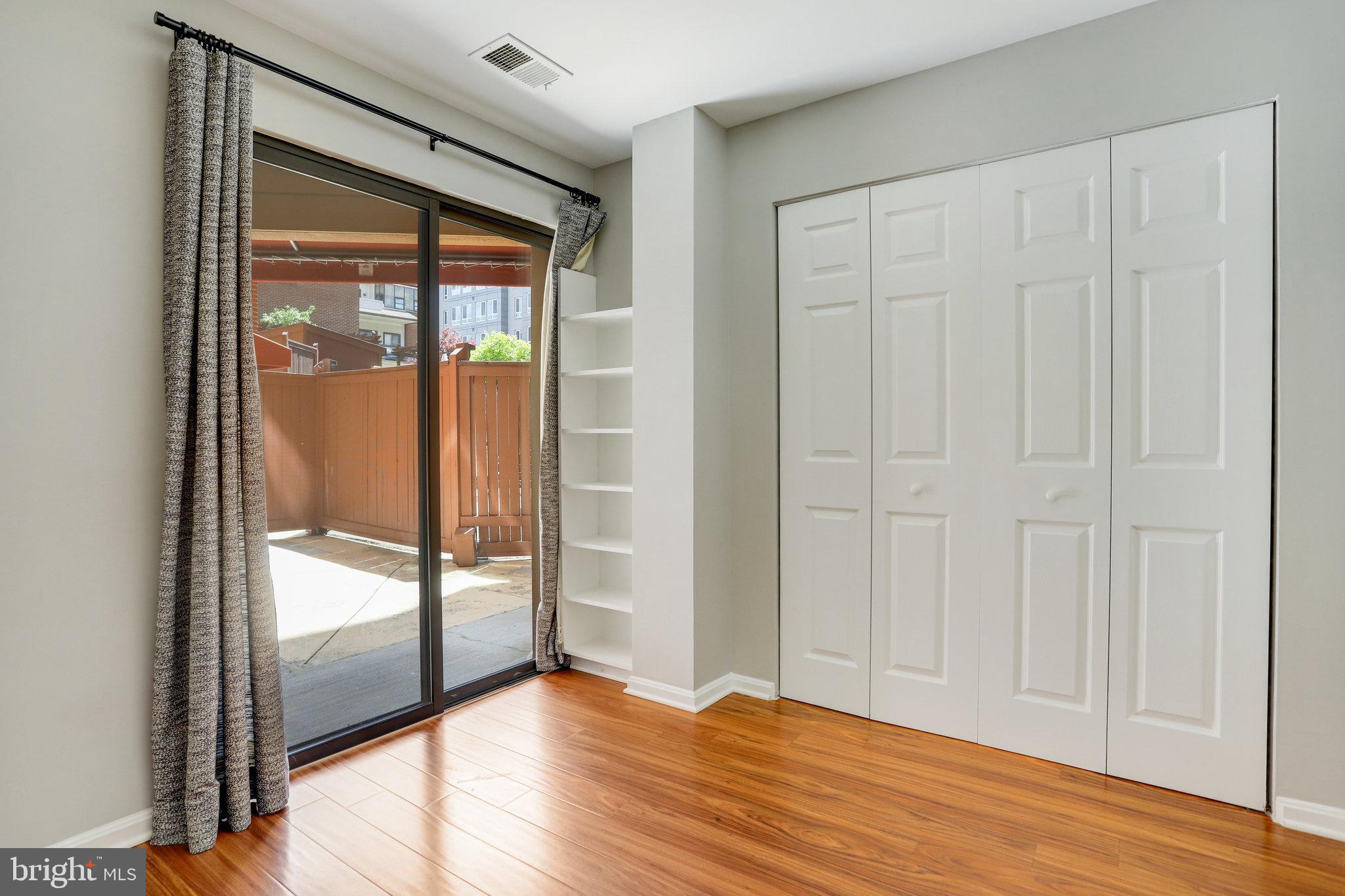 SUMMERWALK - Residential Lease