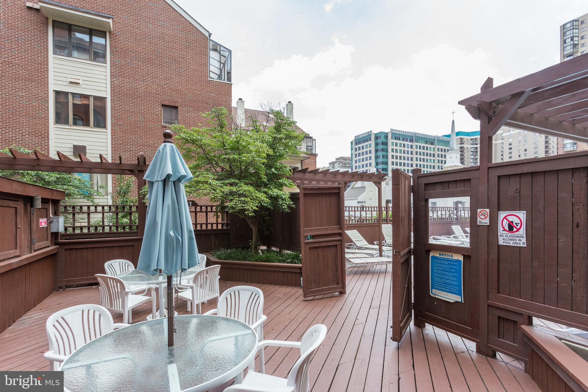 SUMMERWALK - Residential Lease