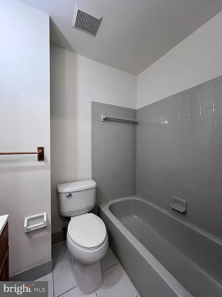 BRYN ERIN - Residential Lease