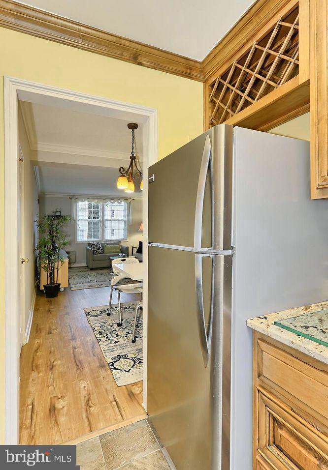 ARLINGTON OAKS - Residential Lease