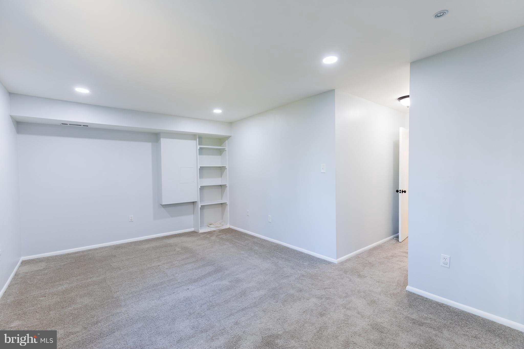 GLENWAYE GARDENS - Residential