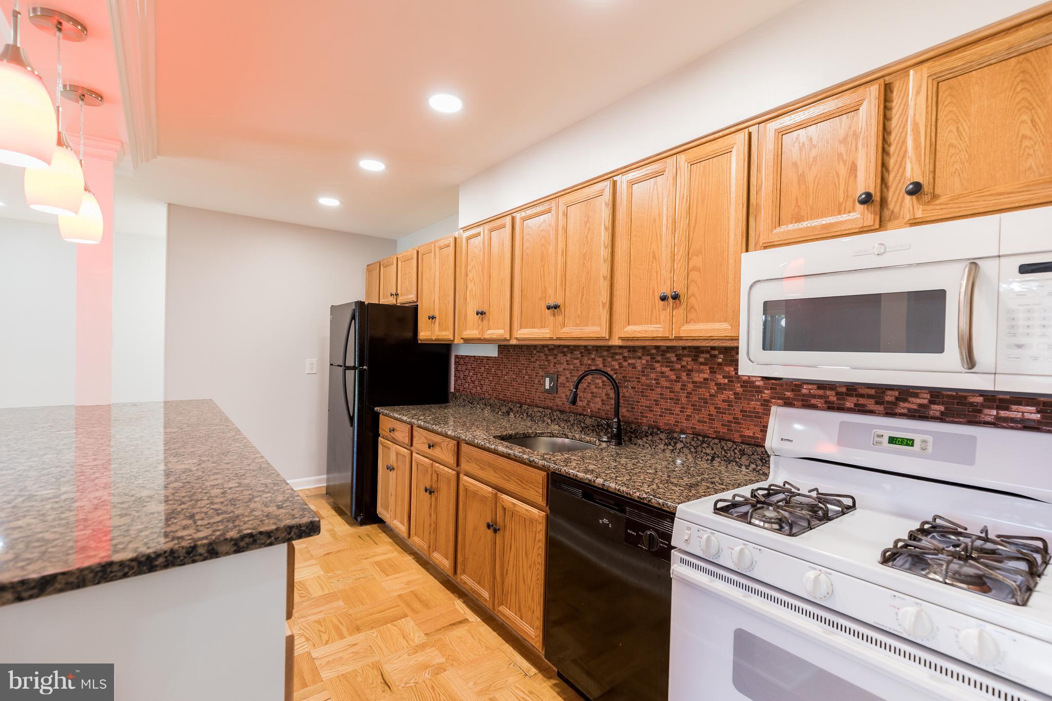 GLENWAYE GARDENS - Residential