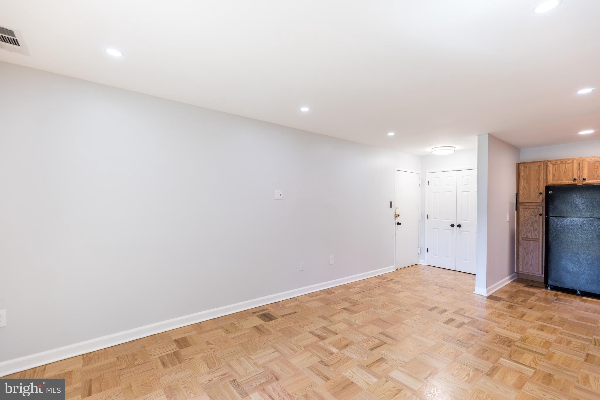 GLENWAYE GARDENS - Residential