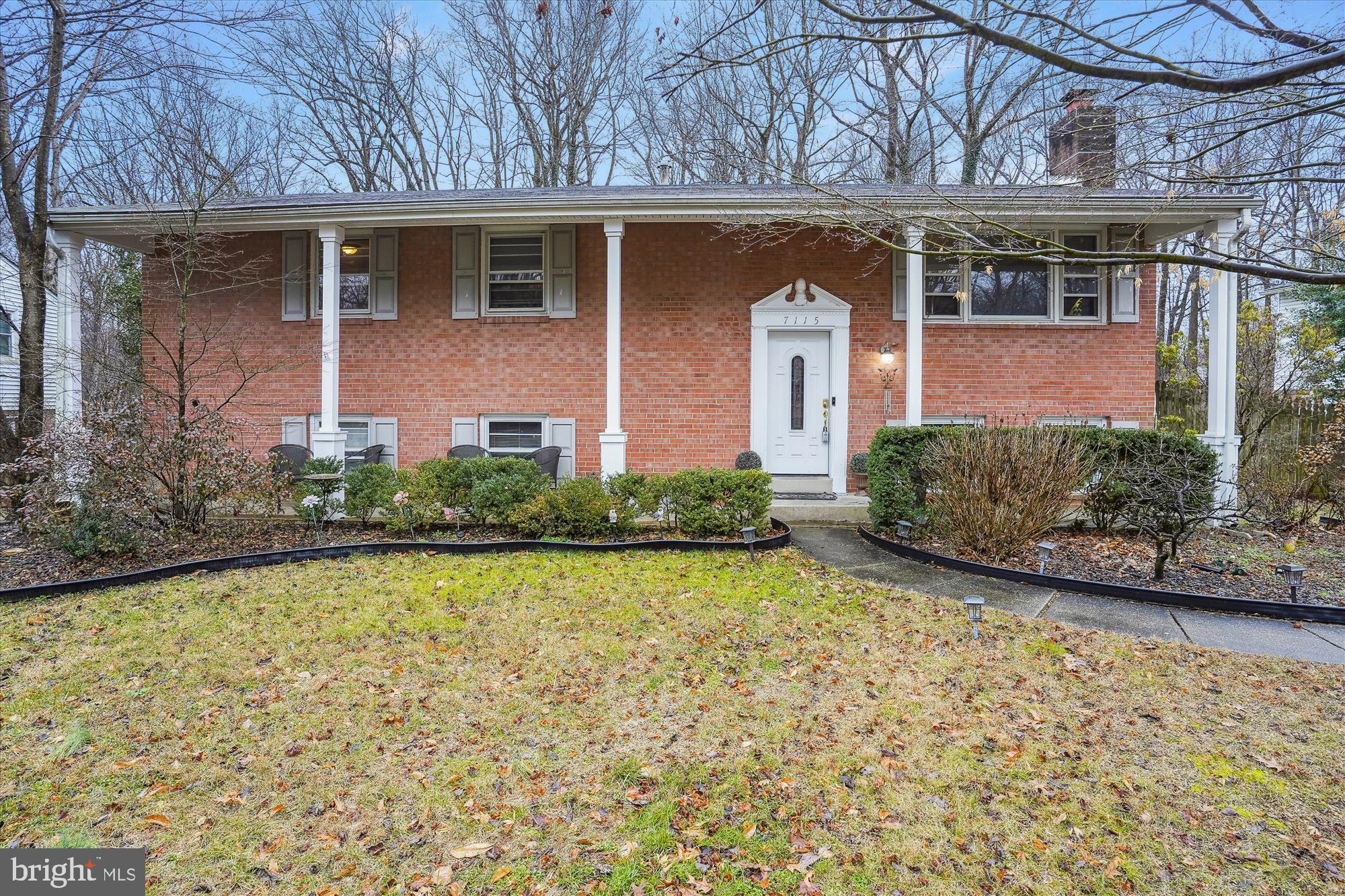 ROLLING VALLEY - Residential