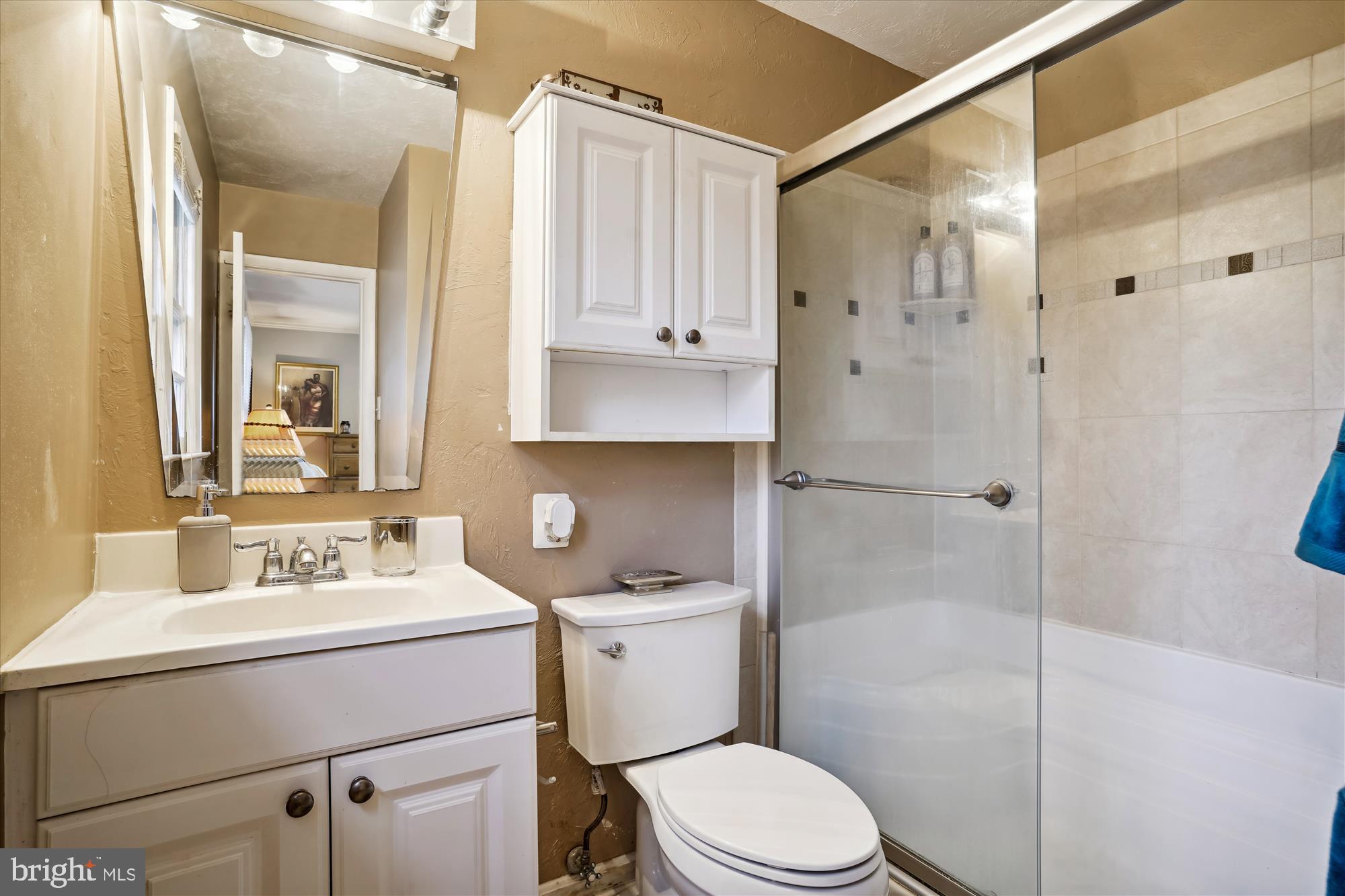 ROLLING VALLEY - Residential