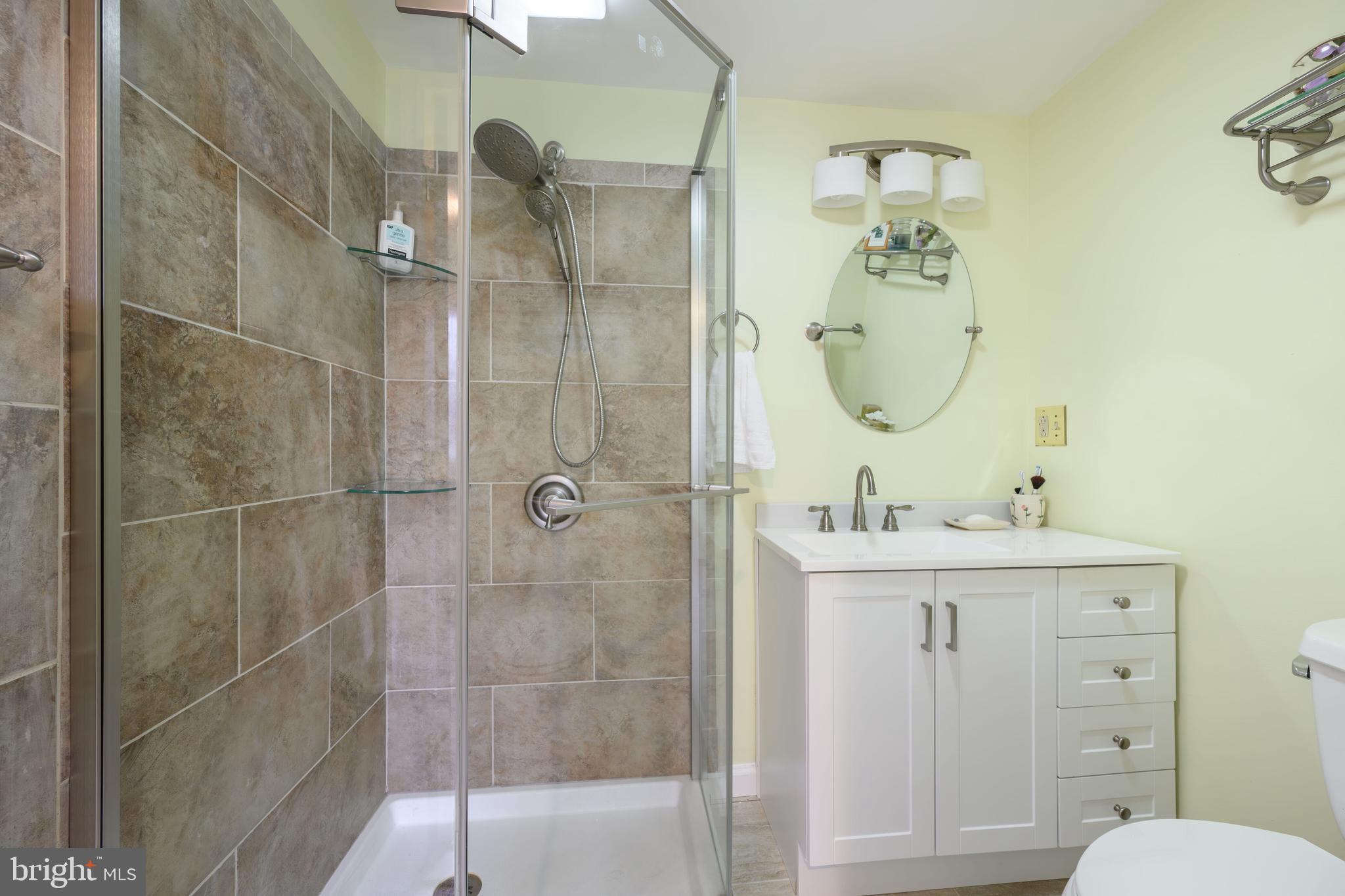 ROCK HALL - Residential