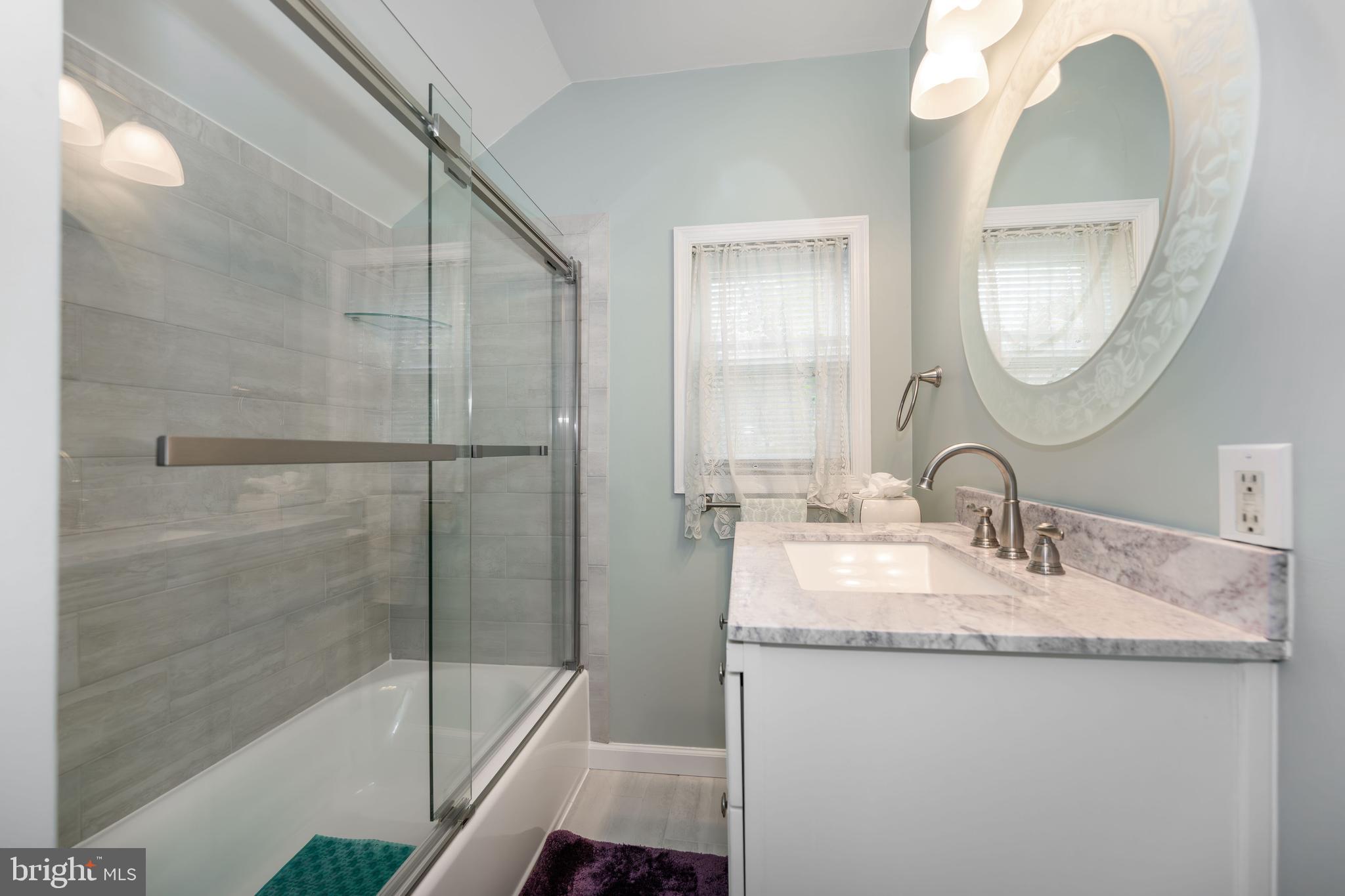 ROCK HALL - Residential