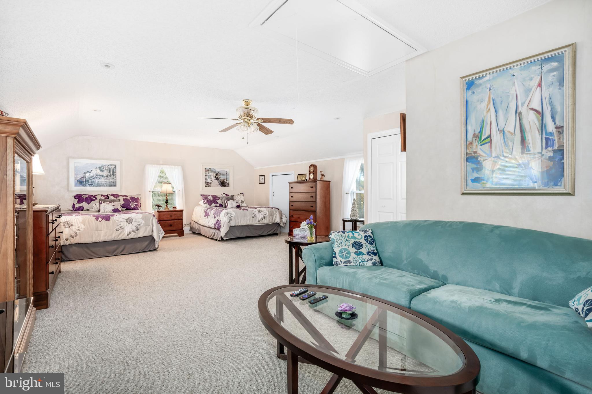 ROCK HALL - Residential