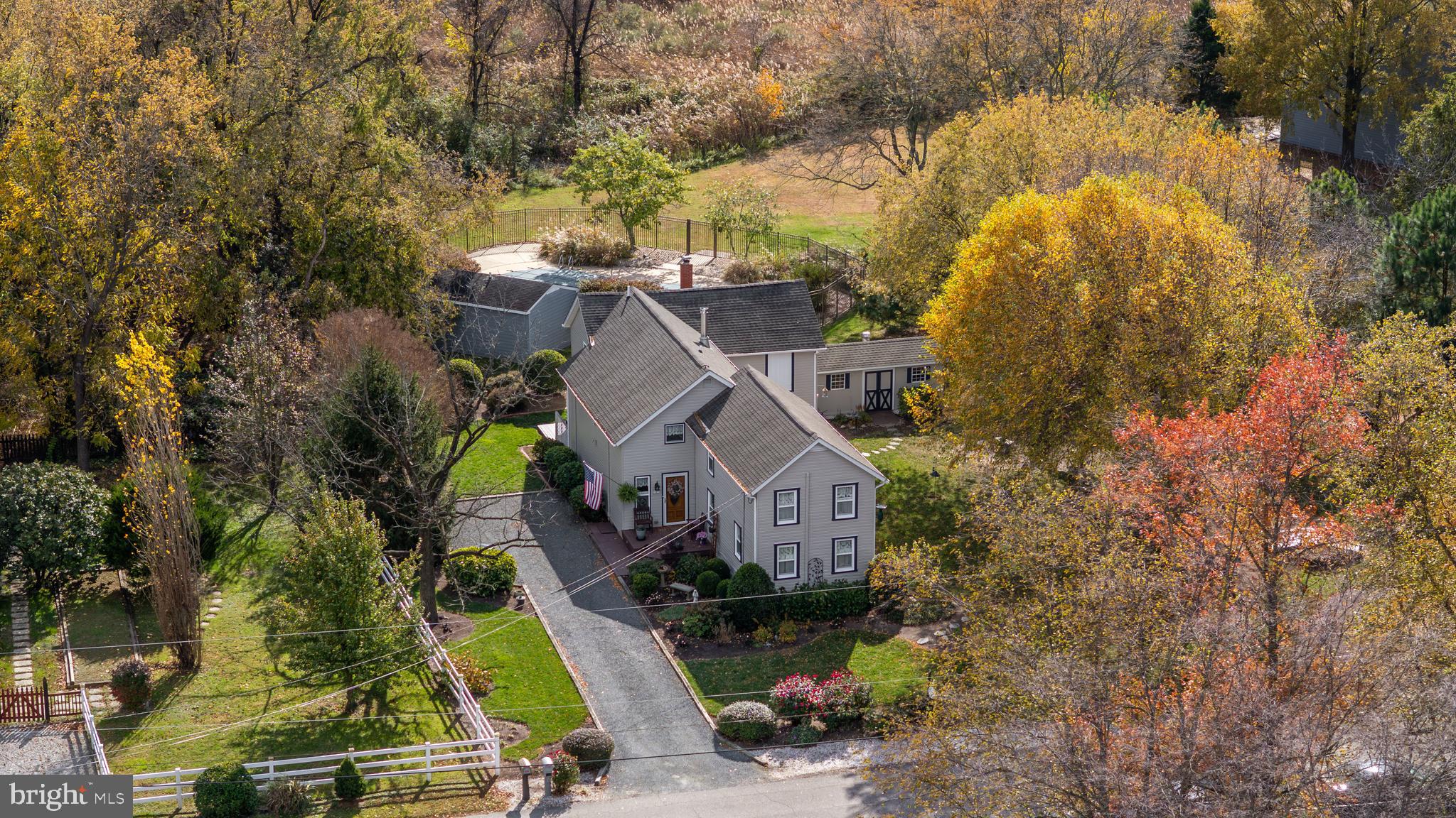 ROCK HALL - Residential