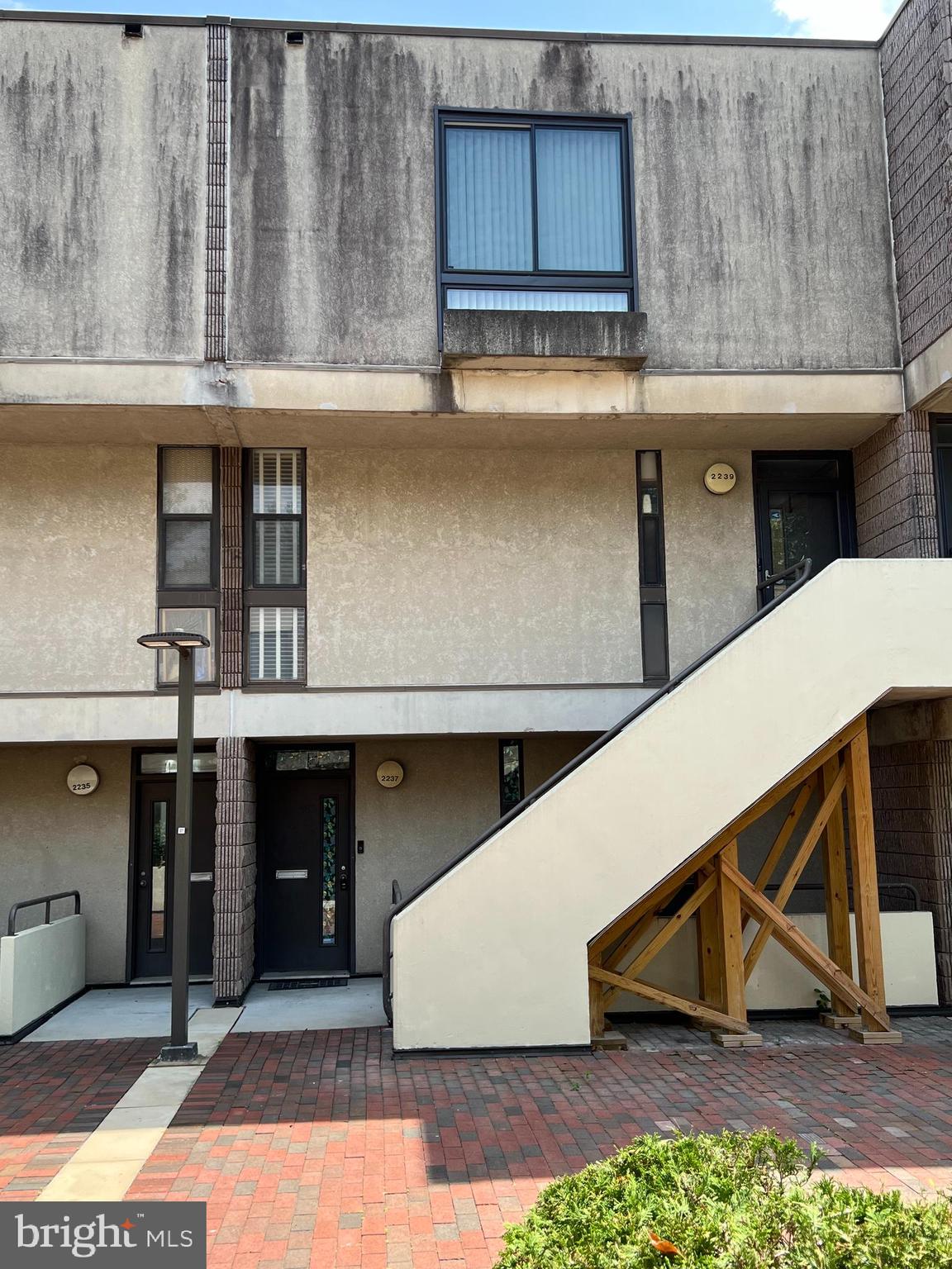 COLD SPRING NEWTOWN - Residential Lease