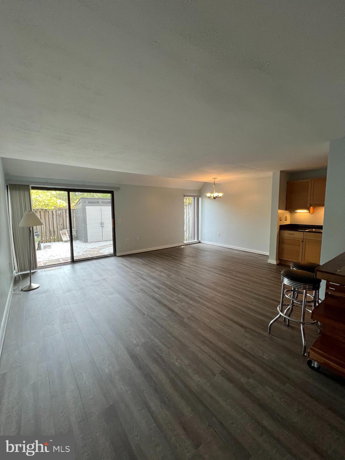 COLD SPRING NEWTOWN - Residential Lease