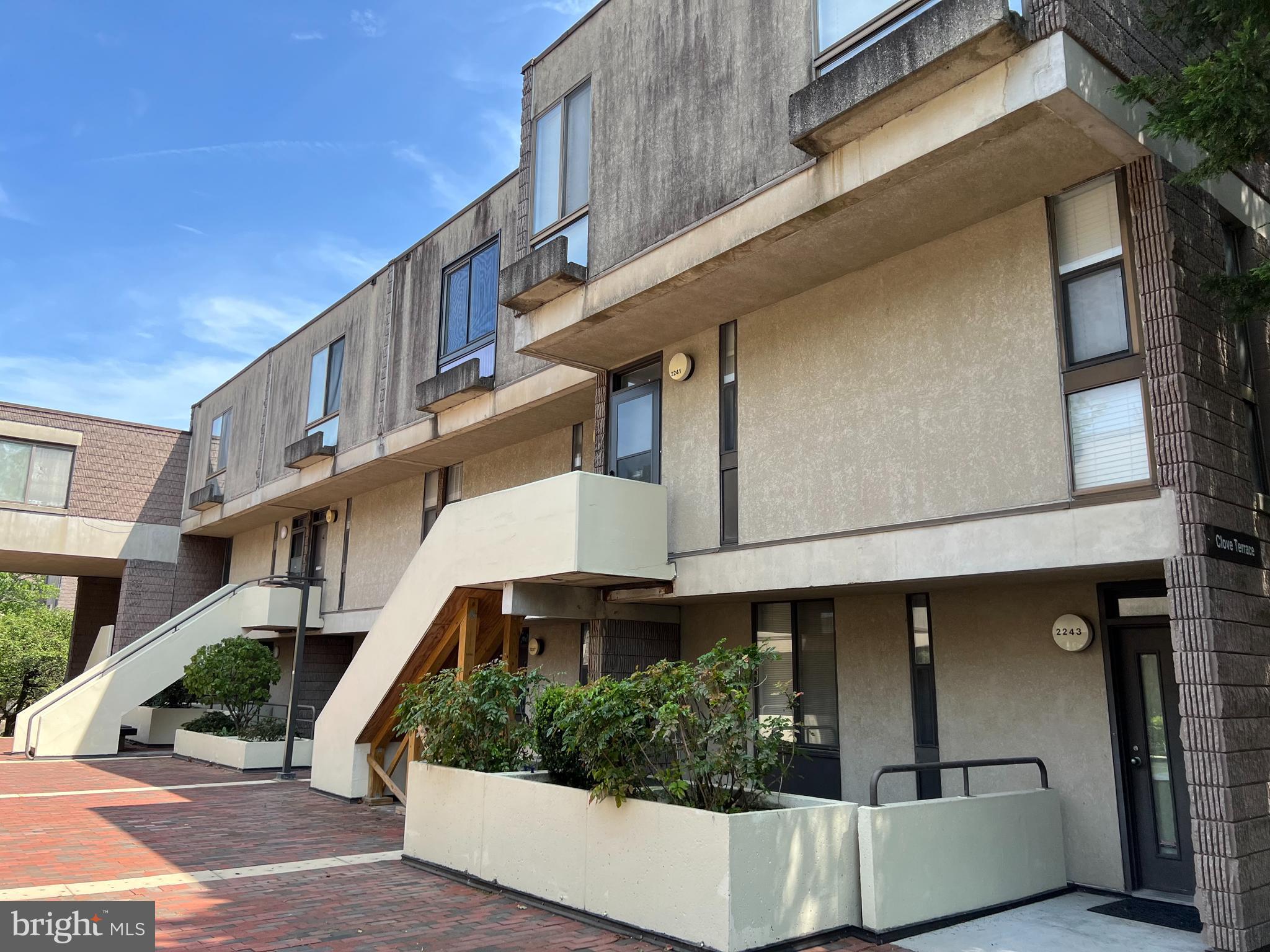 COLD SPRING NEWTOWN - Residential Lease