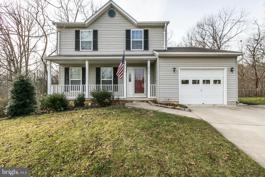 Well maintained Colonial w/plenty of curb appeal situated at the end of quiet cul-de-sac.  Updated kitchen w/stainless appliances, granite counters & white subway tile overlooking the spacious family room w/cozy fireplace.  A great place to chat with guests while entertaining!  Master bedroom w/ attached bath on upper level.  Fully finished basement.  Great built-in outdoor entertaining area!