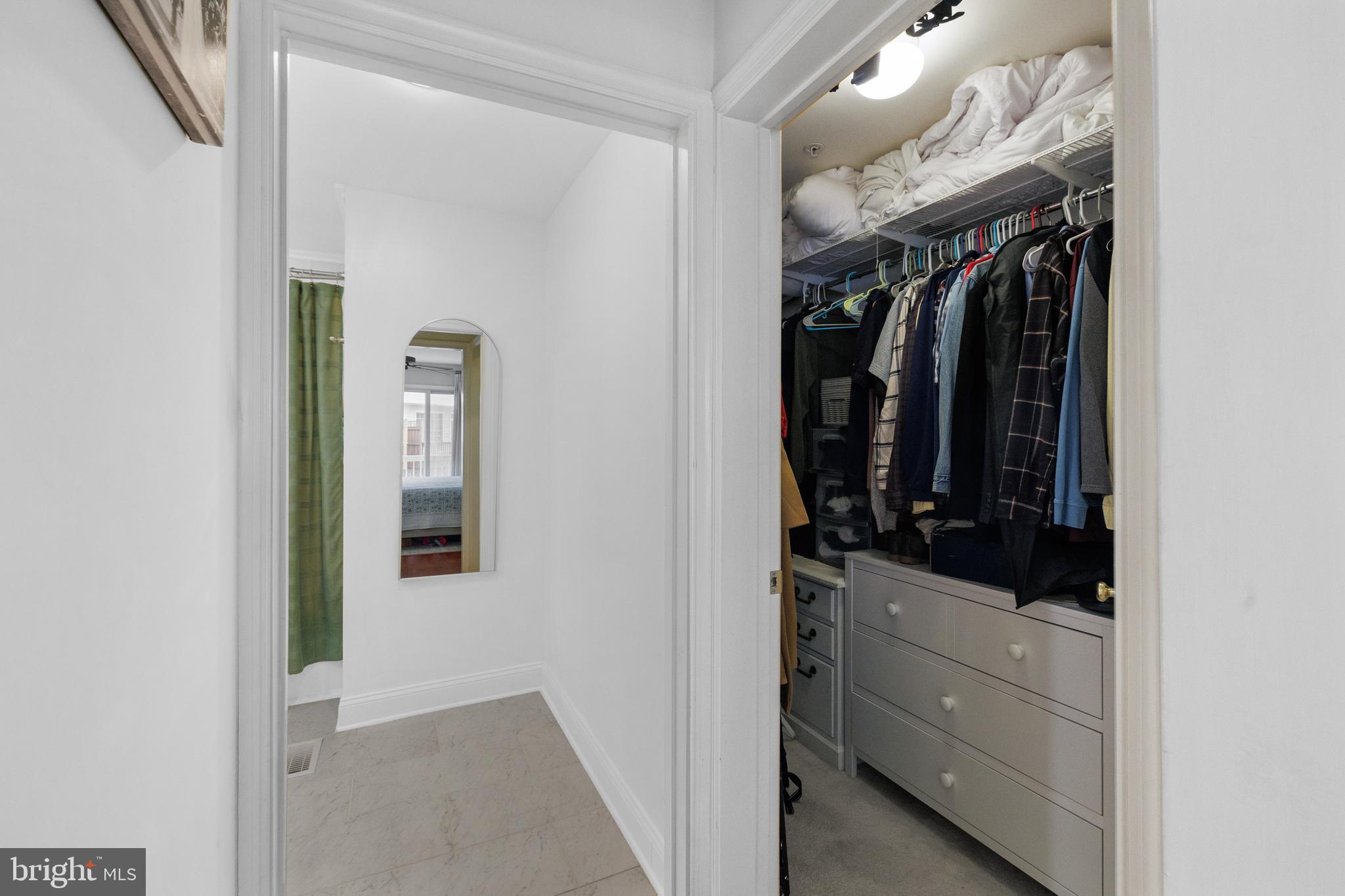 CAMERON STATION - Residential